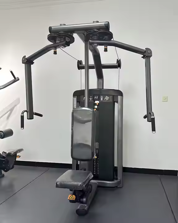 Commercial Seated Row Machine