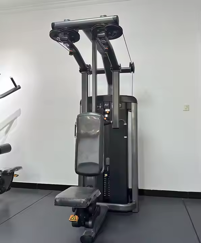 Commercial Seated Row Machine