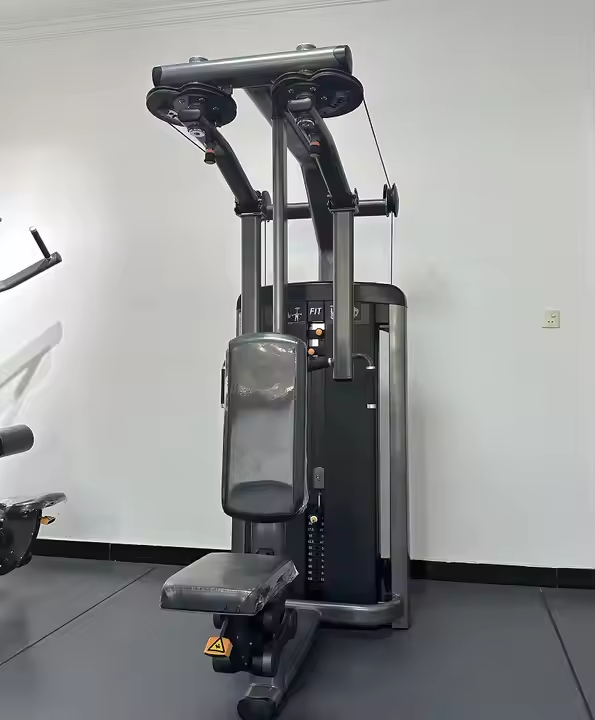 Commercial Seated Row Machine